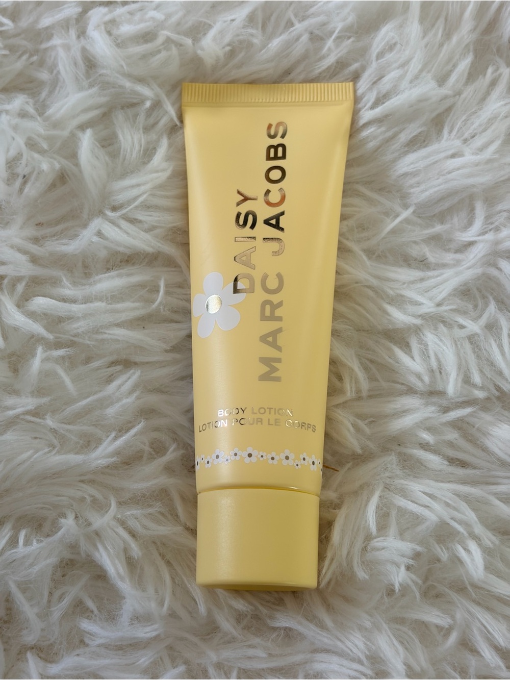 Marc Jacobs Daisy Yellow Body Lotion Tube with Gold Accents
